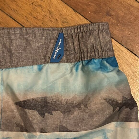 Zero Xposur Boy’s Blue Shark Swim Short Trunks size 14/16 - Picture 2 of 5